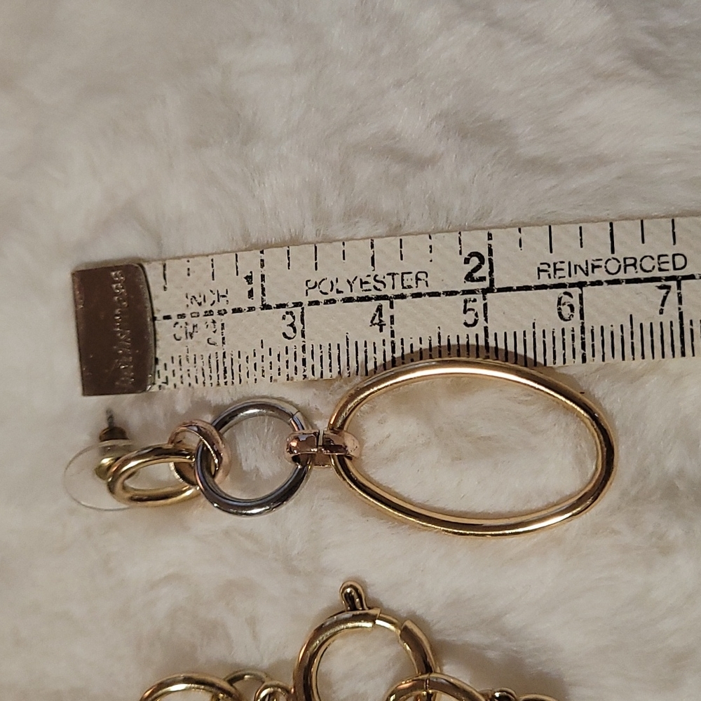 Alfani bracelate and earrings - Picture 2 of 4